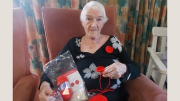 Consett care home knitting club prepares for Remembrance Day